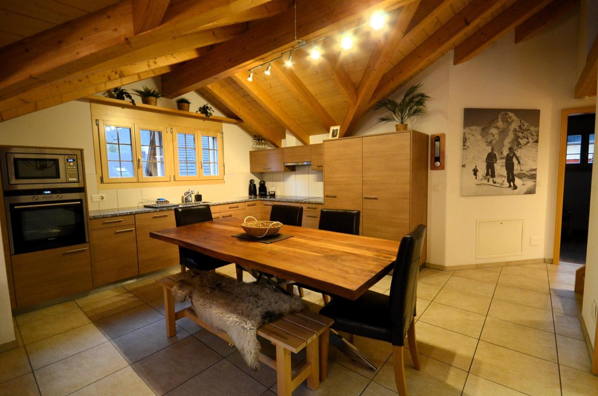 Luxury Penthouse Apartment Lauterbrunnen Buitenkant foto